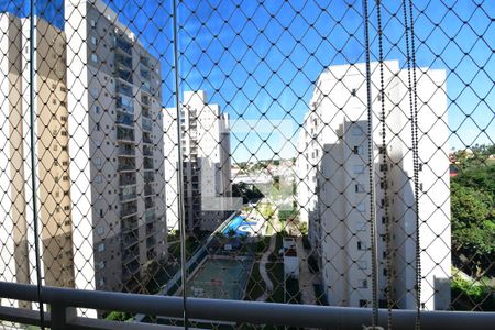 Sala - Vista de apartamento à venda com 3 quartos, 80m² em Mansões Santo Antônio, Campinas