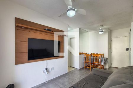 Sala de apartamento para alugar com 2 quartos, 72m² em Vila Assuncao, Praia Grande