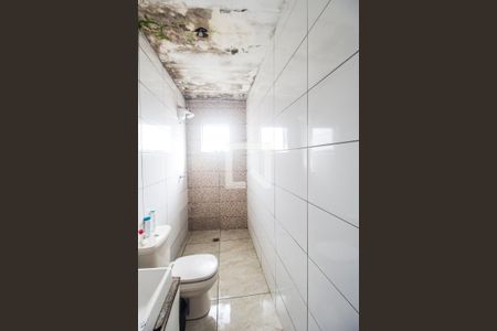 Banheiro de casa à venda com 2 quartos, 96m² em Jardim Belval, Barueri