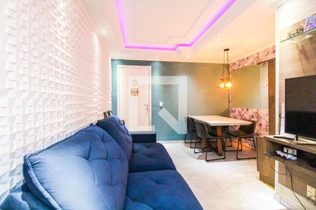 Sala de apartamento para alugar com 2 quartos, 54m² em Jardim Sao Miguel, Ferraz de Vasconcelos