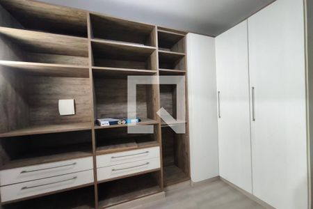 Closet suíte de casa à venda com 4 quartos, 251m² em Jardim Eulina, Campinas