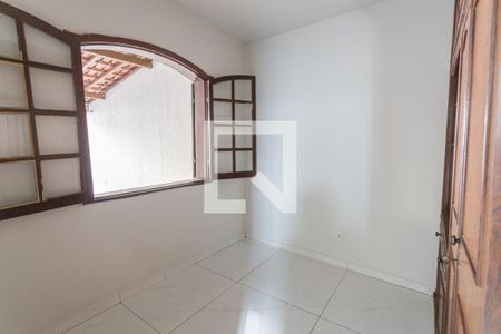 Quarto 1 de casa para alugar com 2 quartos, 200m² em Santa Cruz, Belo Horizonte
