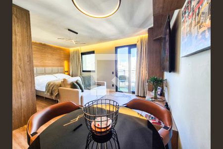 Sala/Quarto de apartamento para alugar com 1 quarto, 32m² em Higienópolis, São Paulo