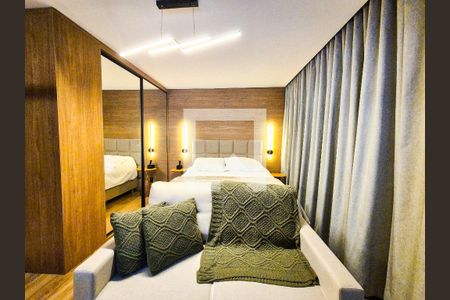 Sala/Quarto de apartamento para alugar com 1 quarto, 32m² em Higienópolis, São Paulo