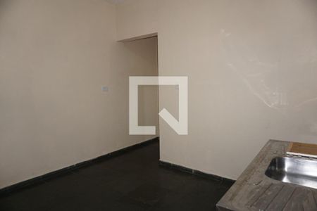 Cozinha de casa para alugar com 1 quarto, 35m² em Conjunto Habitacional Pirajussara, Embu das Artes