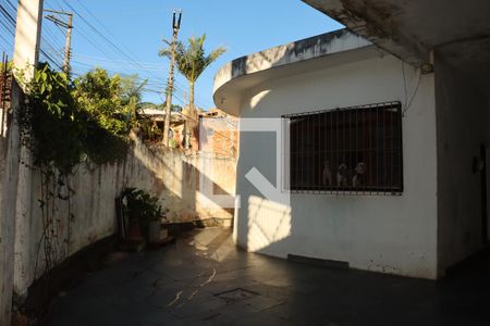 Casa para alugar com 2 quartos, 250m² em Jardim Sao Francisco, Embu das Artes