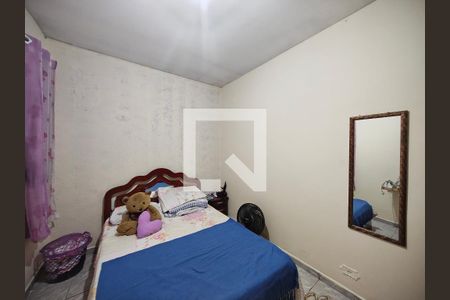 Quarto 2 de casa para alugar com 2 quartos, 40m² em Jardim Flor de Maio, São Paulo