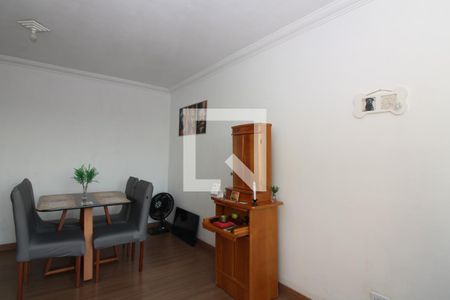 Sala de apartamento para alugar com 2 quartos, 56m² em Cangaiba, São Paulo