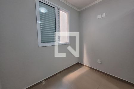 Quarto 1 de apartamento para alugar com 2 quartos, 50m² em Vila Linda, Santo André