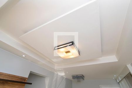 Sala de apartamento para alugar com 2 quartos, 55m² em Parada de Lucas, Rio de Janeiro