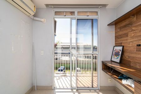 Sala de apartamento para alugar com 2 quartos, 55m² em Parada de Lucas, Rio de Janeiro