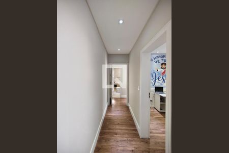 Corredor - Quartos de casa à venda com 3 quartos, 138m² em Vila Constança, São Paulo