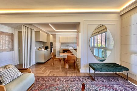 Sala  de apartamento à venda com 2 quartos, 90m² em Leblon, Rio de Janeiro