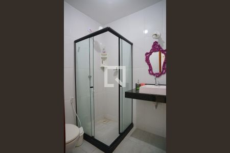Banheiro do Quarto 1 de casa para alugar com 2 quartos, 70m² em Jardim Atlântico Central, Maricá