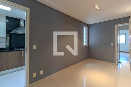 Apartamento à venda com 3 quartos, 222m² em Campo Belo, São Paulo