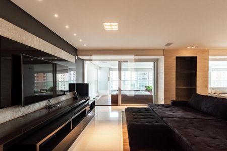 Apartamento à venda com 4 quartos, 335m² em Vila Uberabinha, São Paulo