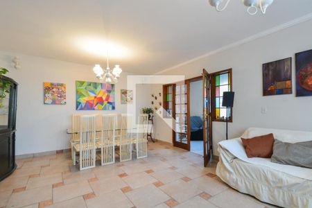 Casa à venda com 4 quartos, 275m² em Jardim da Gloria, São Paulo