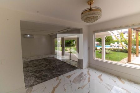 Sala de casa à venda com 5 quartos, 1000m² em Camboinhas, Niterói