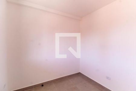Quarto 2 de apartamento para alugar com 2 quartos, 40m² em Vila Canero, São Paulo