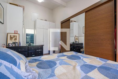 Suíte 1 de casa à venda com 4 quartos, 300m² em Vila Madalena, São Paulo