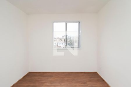 Quarto 1 de apartamento para alugar com 2 quartos, 32m² em Vila Carmosina, São Paulo