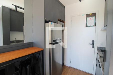 Cozinha de apartamento para alugar com 1 quarto, 34m² em Butantã, São Paulo