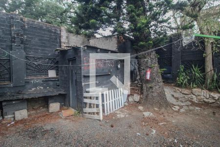 Garagem de casa à venda com 1 quarto, 722m² em Menino Deus, Porto Alegre
