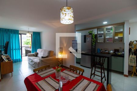 Sala de apartamento à venda com 3 quartos, 110m² em Marazul, Niterói