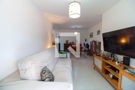 Sala de apartamento à venda com 3 quartos, 110m² em Marazul, Niterói