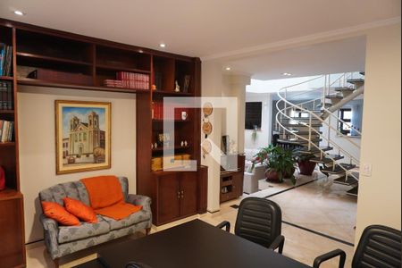 Escritório de casa de condomínio para alugar com 4 quartos, 620m² em Morada dos Pássaros, Barueri