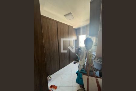 Quarto de apartamento à venda com 1 quarto, 48m² em Vila Esperanca, Jundiaí