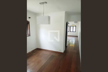 Casa à venda com 4 quartos, 290m² em Vila Irmaos Arnoni, São Paulo
