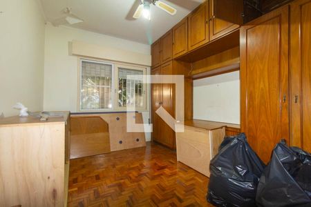Quarto 1 de casa para alugar com 3 quartos, 500m² em Vila Moreira, São Paulo