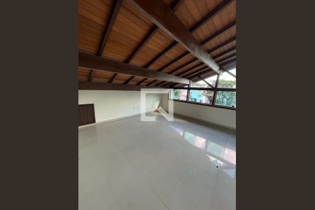 Casa à venda com 3 quartos, 440m² em Tremembé, São Paulo