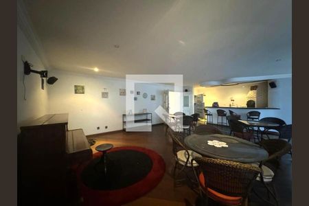 Casa à venda com 4 quartos, 450m² em Jardim Maia, Guarulhos