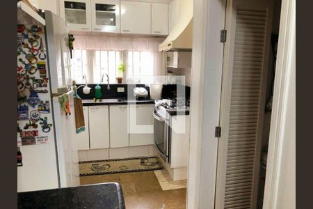 Casa à venda com 4 quartos, 420m² em Vila Galvão, Guarulhos