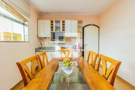 Casa à venda com 4 quartos, 400m² em Parque da Vila Prudente, São Paulo