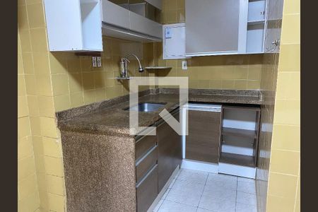 Cozinha de apartamento para alugar com 3 quartos, 100m² em Icaraí, Niterói