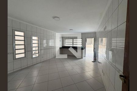 Casa à venda com 3 quartos, 200m² em Vila Galvão, Guarulhos