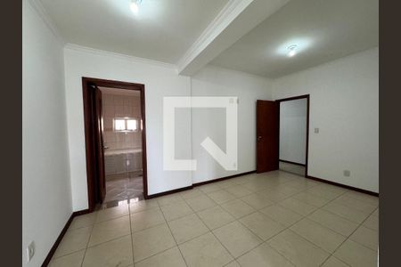 Casa à venda com 3 quartos, 200m² em Vila Galvão, Guarulhos