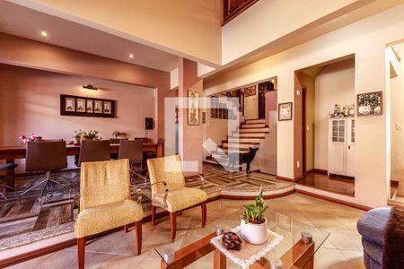 Sala de casa para alugar com 3 quartos, 391m² em Jardim Itu, Porto Alegre