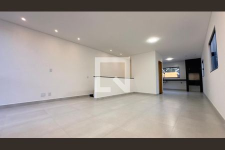 Casa à venda com 3 quartos, 130m² em Jardim Paraventi, Guarulhos