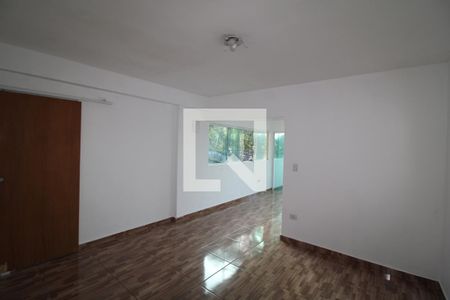 Quarto 2 de casa para alugar com 3 quartos, 120m² em Vila Renato (zona Norte), São Paulo
