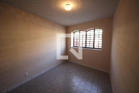 Quarto 2 de casa à venda com 3 quartos, 127m² em Inconfidentes, Contagem