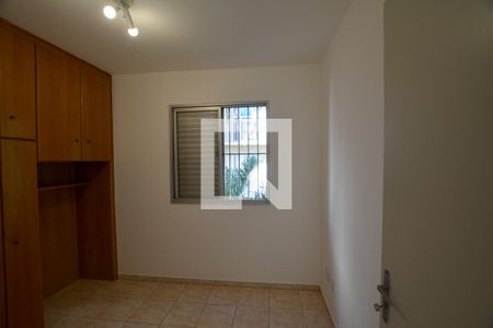 QUARTO 1  de apartamento à venda com 2 quartos, 47m² em Jd Ferreira, São Paulo