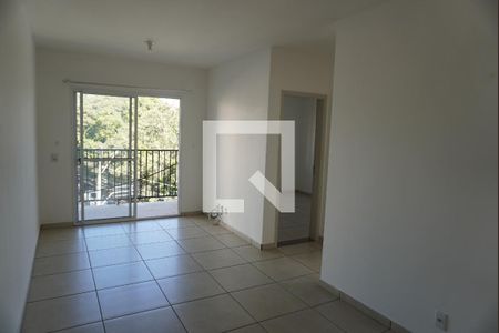 Sala  de apartamento para alugar com 2 quartos, 60m² em Votuparim, Barueri