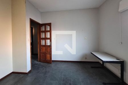 Quarto 2 de casa à venda com 3 quartos, 146m² em Fonseca, Niterói