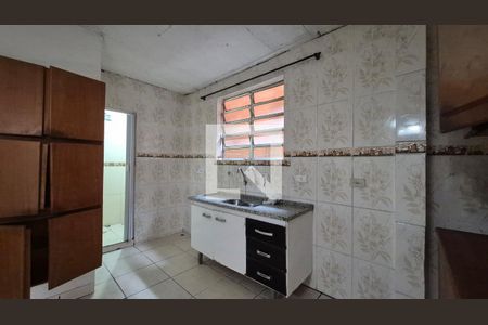 Cozinha de apartamento para alugar com 2 quartos, 50m² em Jardim Santa Cristina, Santo André