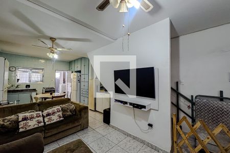 Casa à venda com 3 quartos, 160m² em Água Rasa, São Paulo