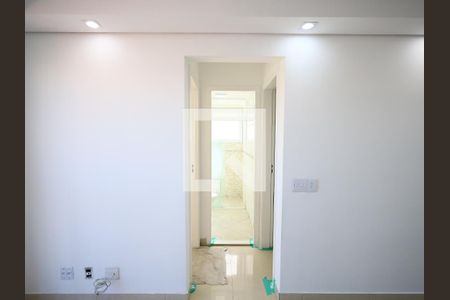 Sala de apartamento à venda com 2 quartos, 47m² em Novo Osasco, Osasco